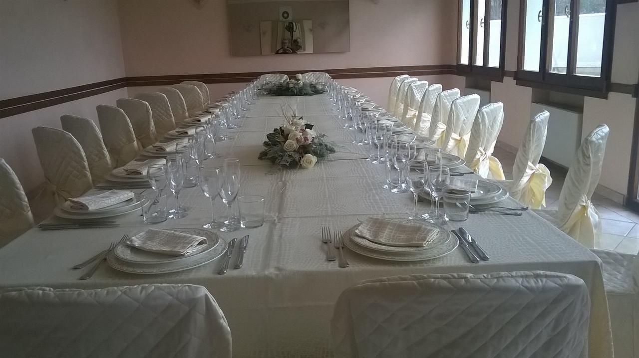 Albergo Ristorante Da Domenico Monte San Savino Eksteriør bilde